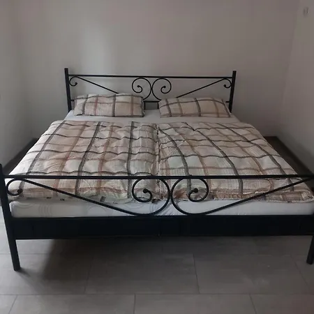 Ferienwohnung Am Rhein & Andernach