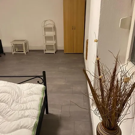 Apartmán Ferienwohnung Am Rhein & *
